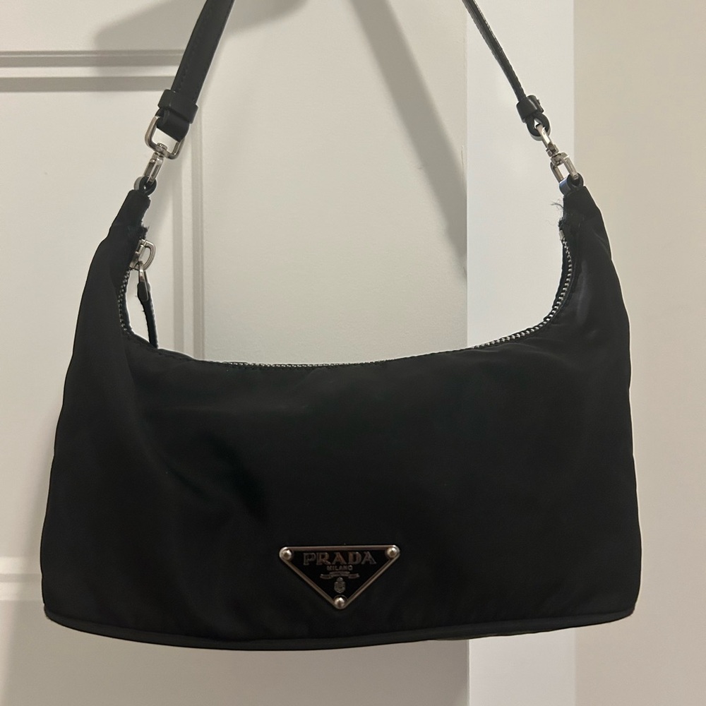 Prada Tessuto Sirio Pochette. Nero/Black